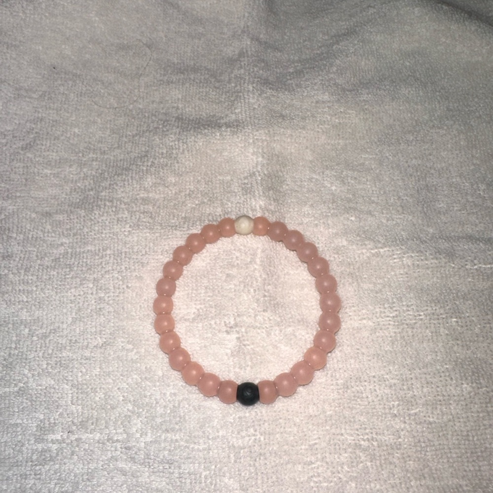 pink lokai
